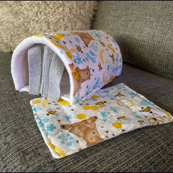 Small pet bed hedgehog guinea pig rat cozy hide - Picture 1 of 3